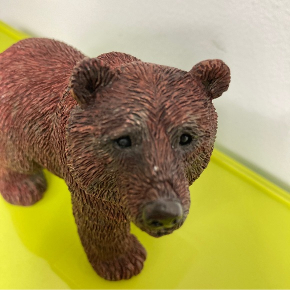 Ceramic Brown Grizzly Bear Figurine - Picture 4 of 7